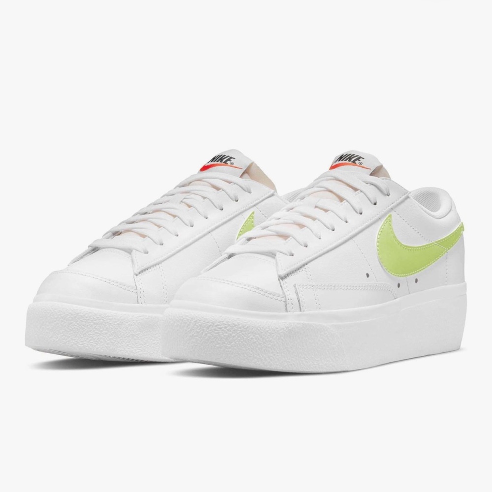 $90 Nike Blazer Low Platform White DJ0292 102 Women's Size 9.5 worn once!